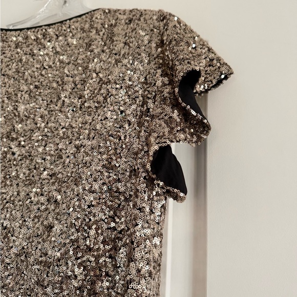 DRAPER JAMES (NWT) Women Gold Black Sequin Holiday Flutter Sleeve Blouse-Size 6 - Picture 10 of 12